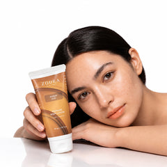 Aurum Oud perfume body lotion 50g by Zoura with Agarwood Oud, Sandalwood and warm woody notes